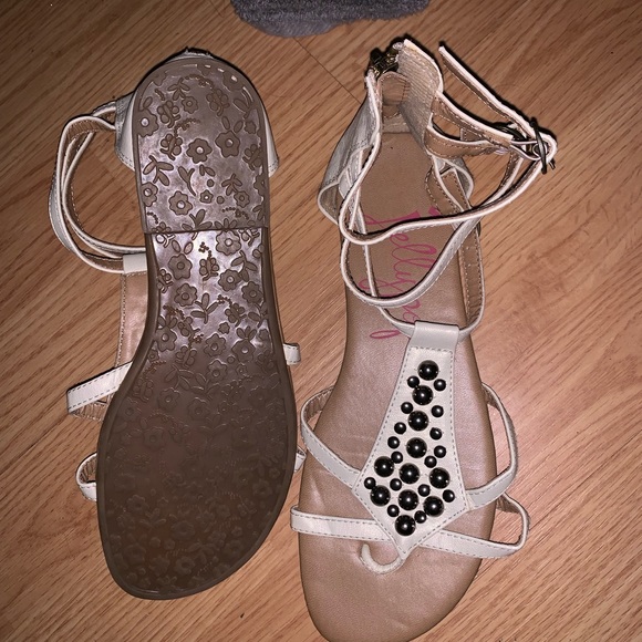 Sandals - Picture 2 of 2